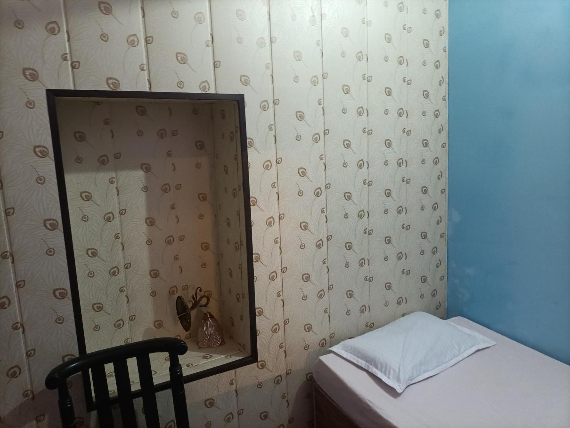 Home Stay Suraj Inn バラナシ エクステリア 写真