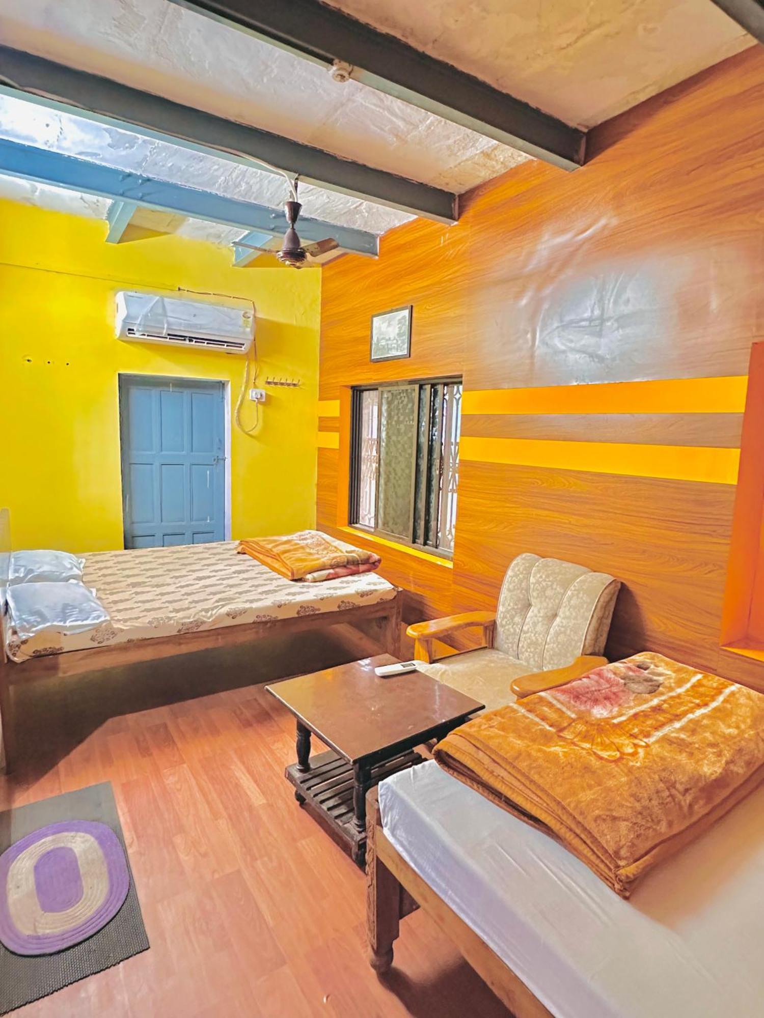 Home Stay Suraj Inn バラナシ エクステリア 写真