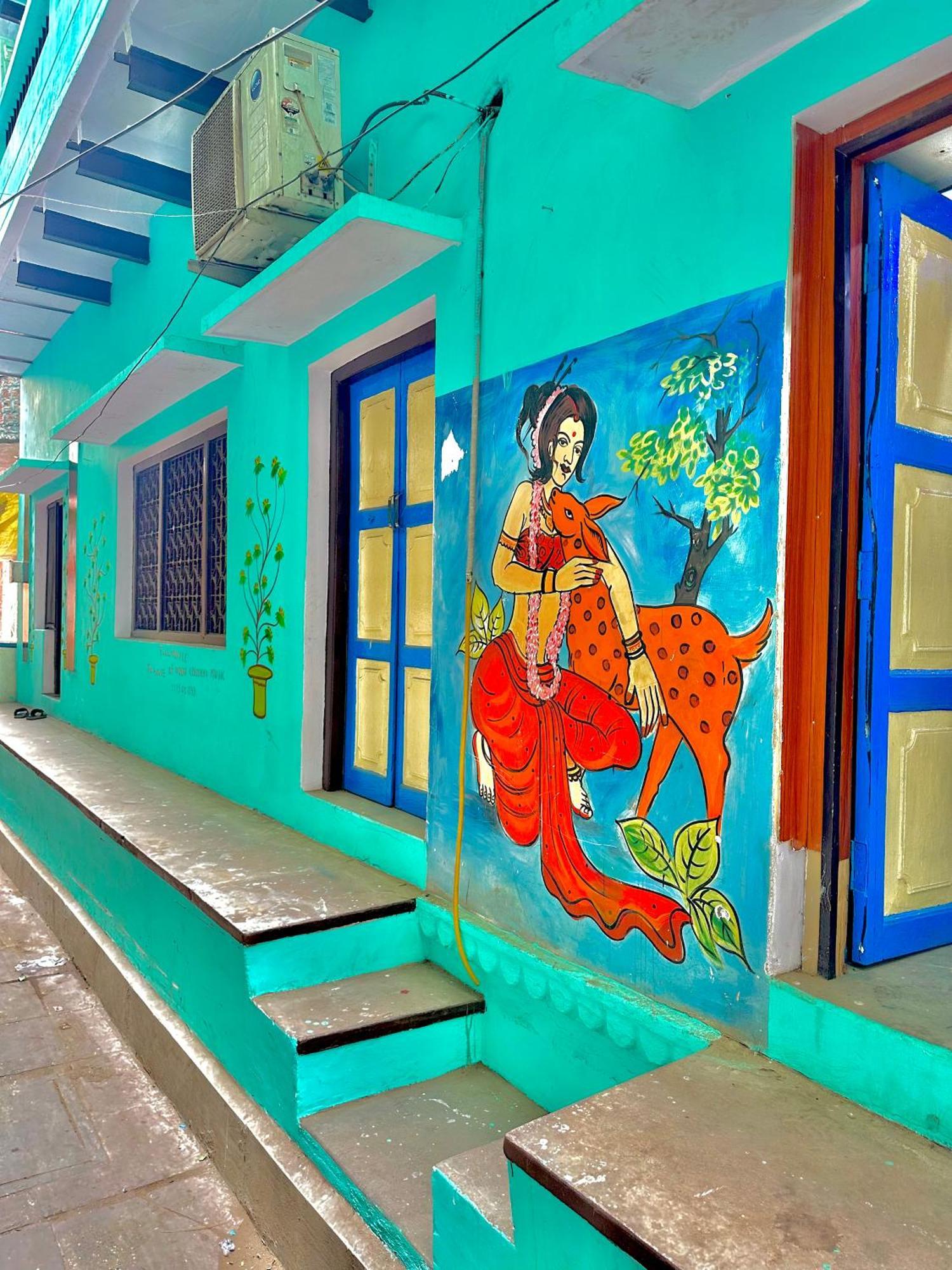 Home Stay Suraj Inn バラナシ エクステリア 写真