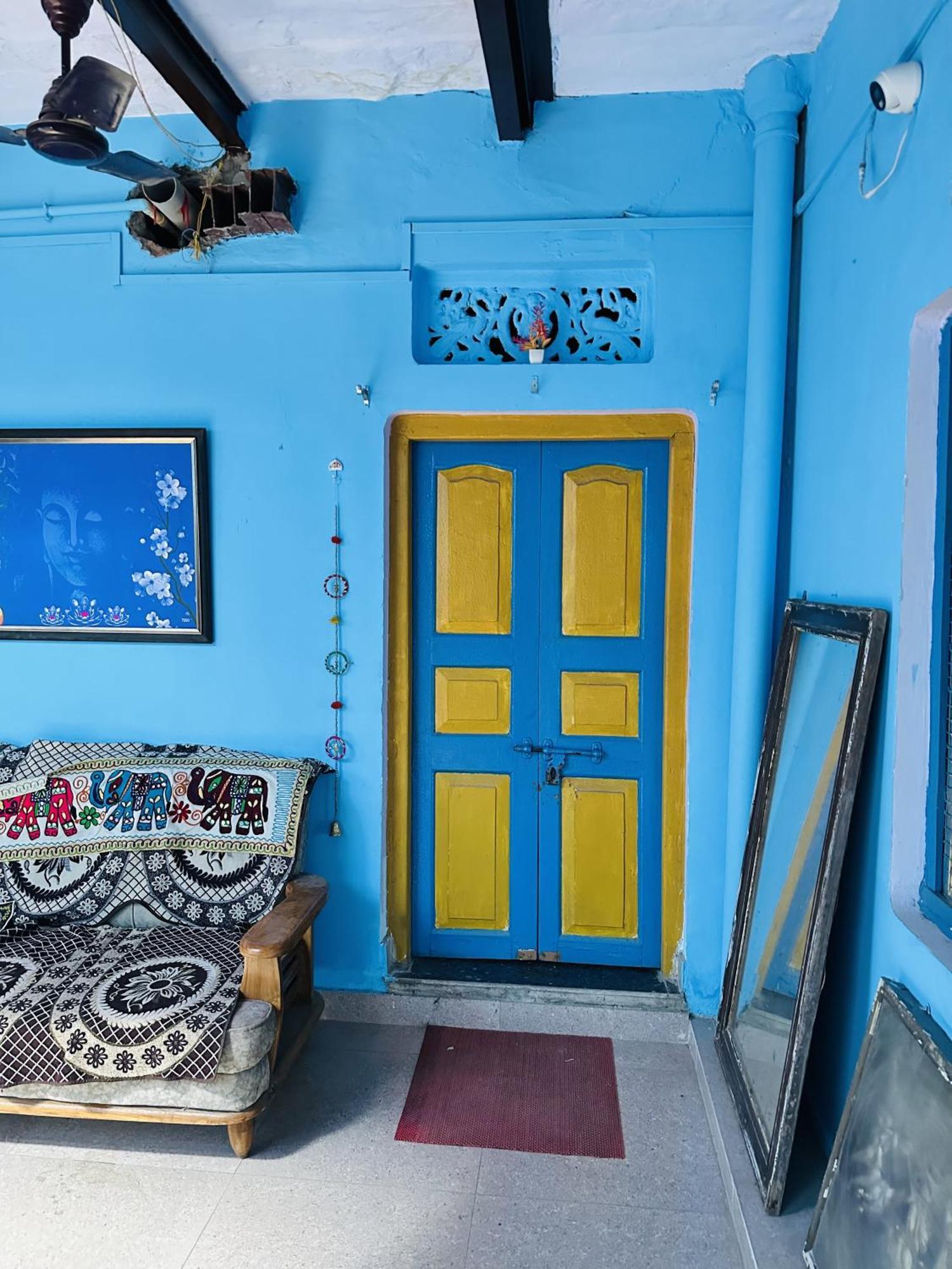 Home Stay Suraj Inn バラナシ エクステリア 写真