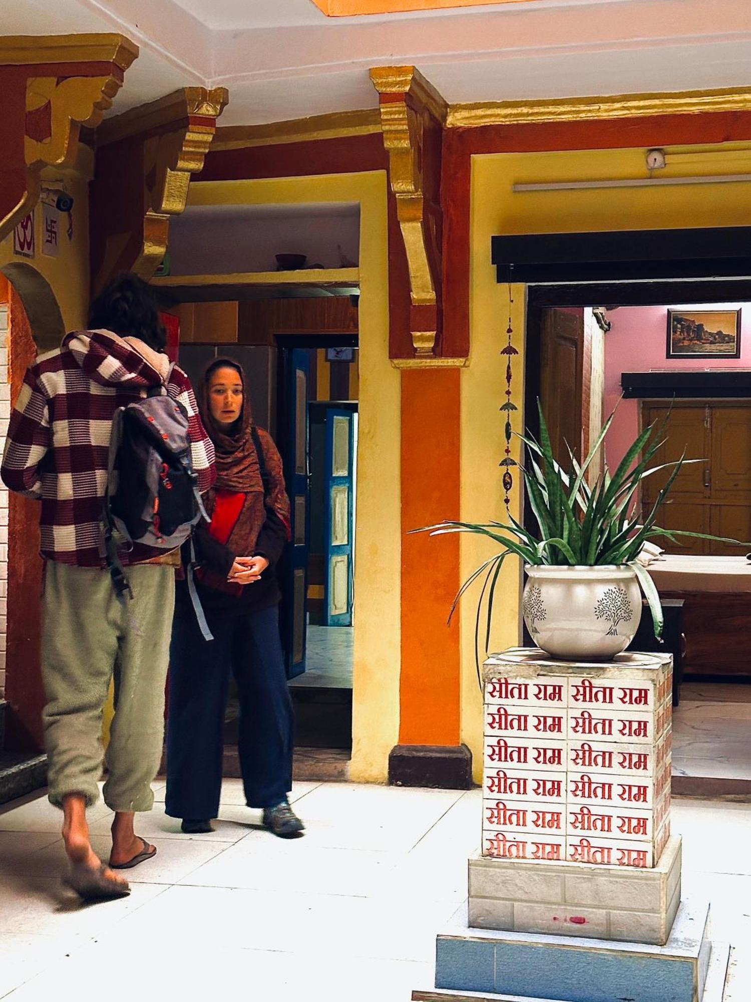 Home Stay Suraj Inn バラナシ エクステリア 写真