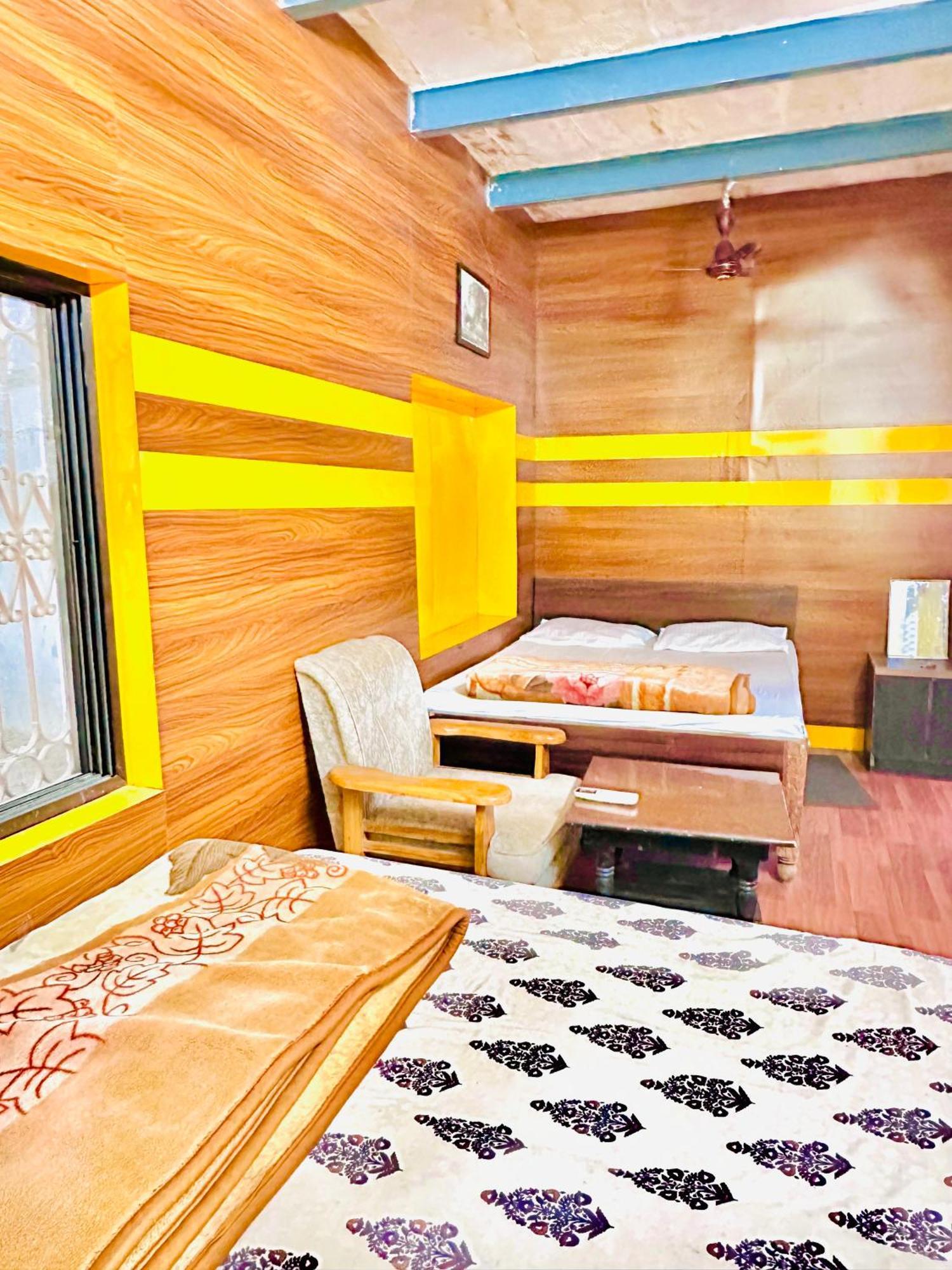 Home Stay Suraj Inn バラナシ エクステリア 写真