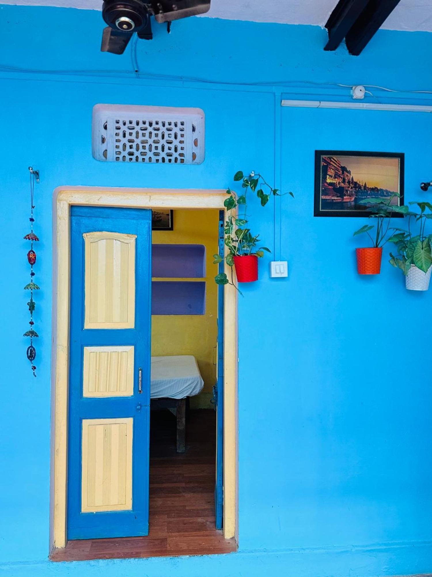 Home Stay Suraj Inn バラナシ 部屋 写真
