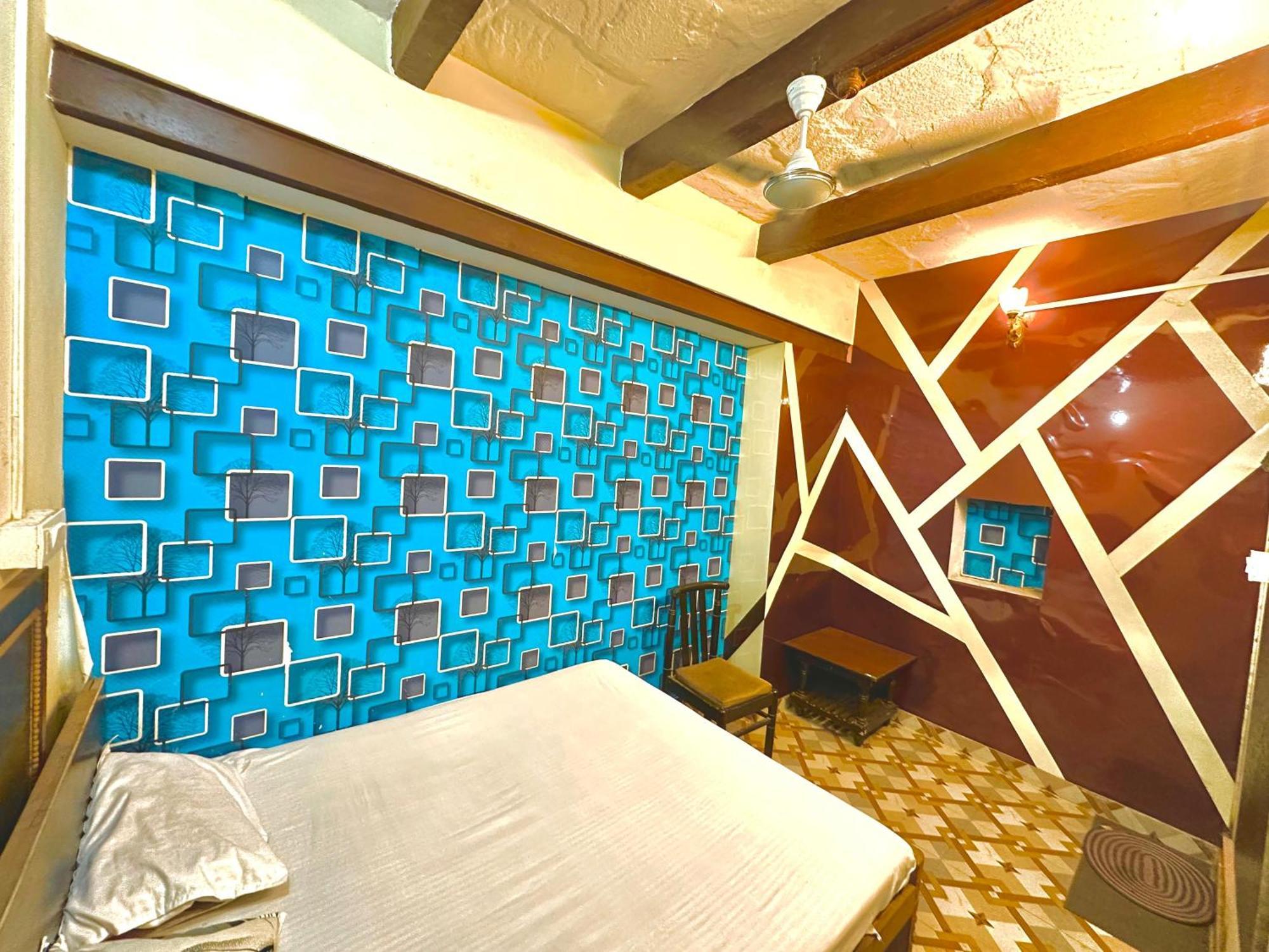 Home Stay Suraj Inn バラナシ エクステリア 写真
